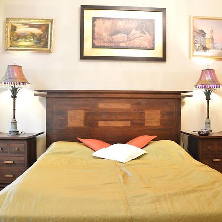 Apartament Classic Flat At Basilica Budapeszt Zewnętrze zdjęcie