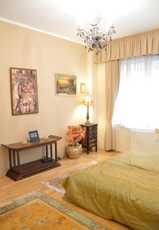Apartament Classic Flat At Basilica Budapeszt Zewnętrze zdjęcie