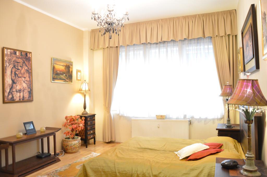 Apartament Classic Flat At Basilica Budapeszt Zewnętrze zdjęcie