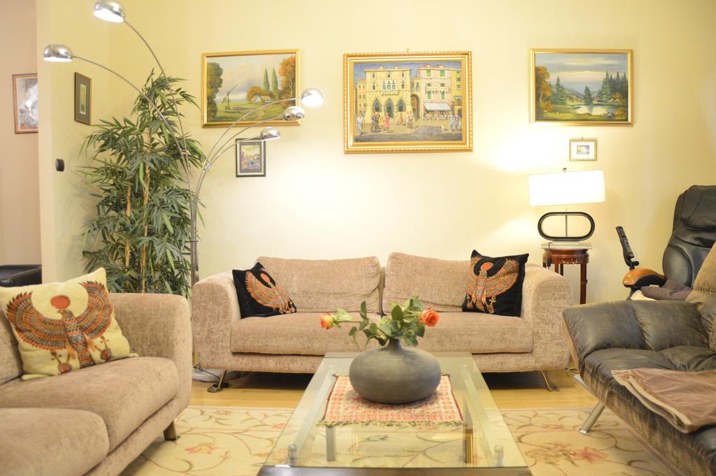 Apartament Classic Flat At Basilica Budapeszt Zewnętrze zdjęcie