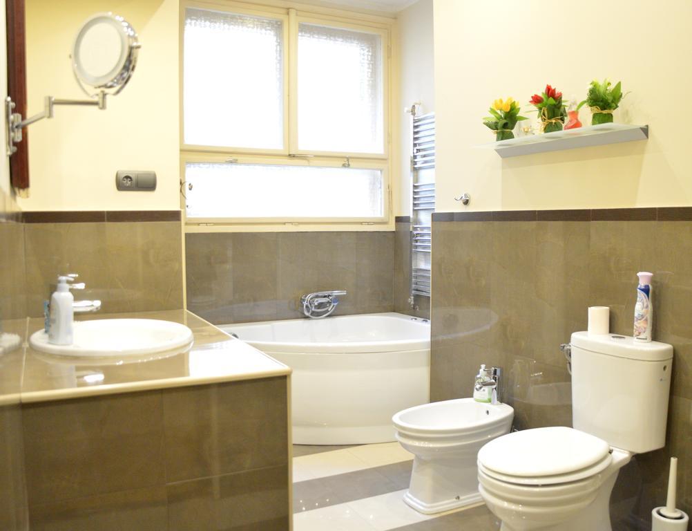 Apartament Classic Flat At Basilica Budapeszt Zewnętrze zdjęcie