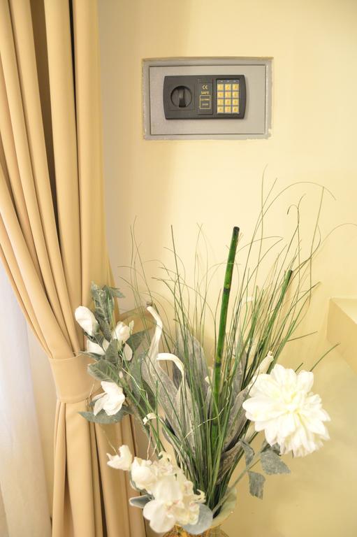 Apartament Classic Flat At Basilica Budapeszt Zewnętrze zdjęcie